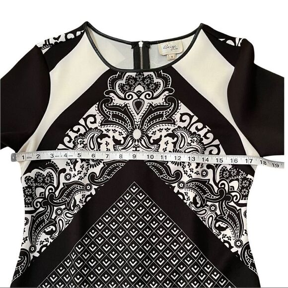 Beige by eci B&W Mixed Print Scuba Sheath Dress Size 8 - Picture 9 of 14